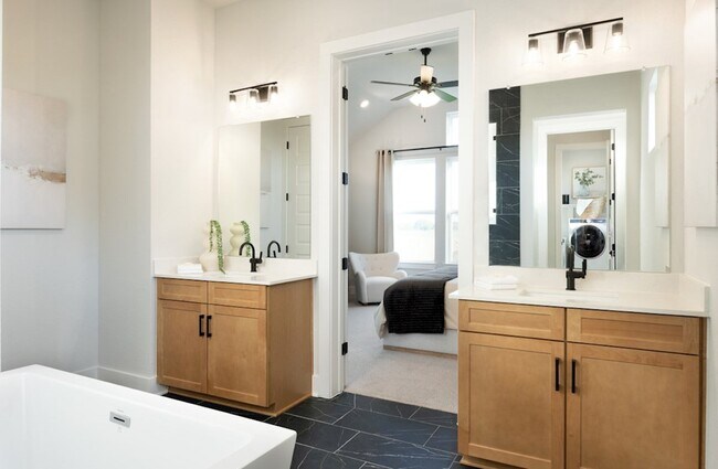 283 Red Arrow, San Antonio, TX 78253 - photo 3