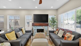 1627 E Earll Dr, Phoenix, AZ 85016