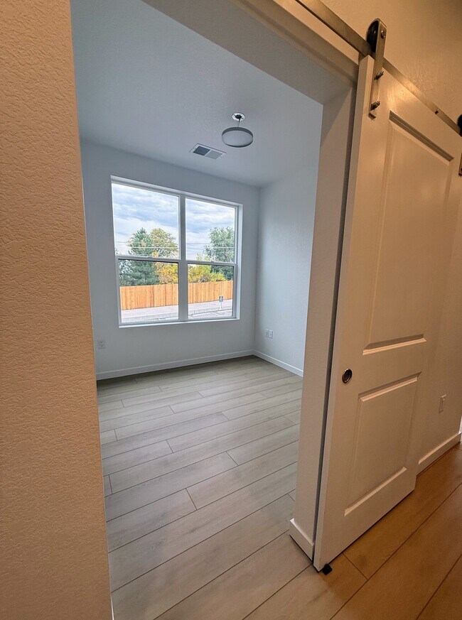 The Scene at Sloan's Lake, Denver, CO 80214 - photo 7