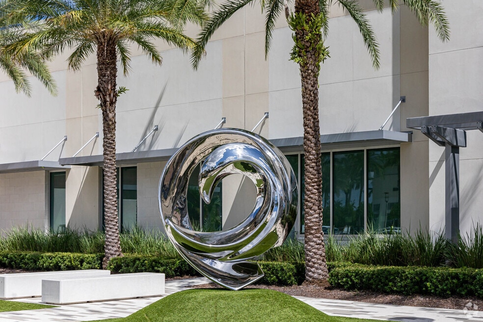 North Palm Beach Heights_544358_DM_090825_V1