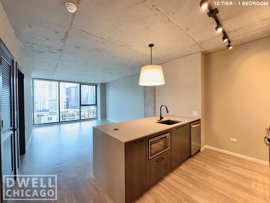 935 W Washington Blvd unit 1, Chicago, IL 60607 - photo 1