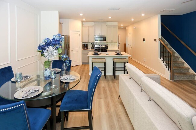 5682 Plain Field Ln, Lilburn, GA 30047 - photo 7