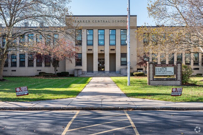 Barker Central School in Somerset serves kindergarten through 12th grade.