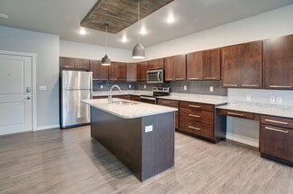 2760 47th St S, Fargo, ND 58104