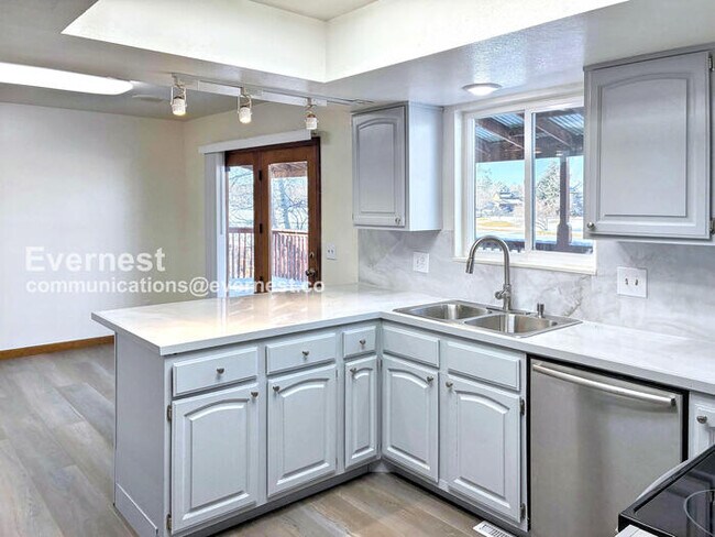 4713 9th St Rd, Greeley, CO 80634 - photo 3