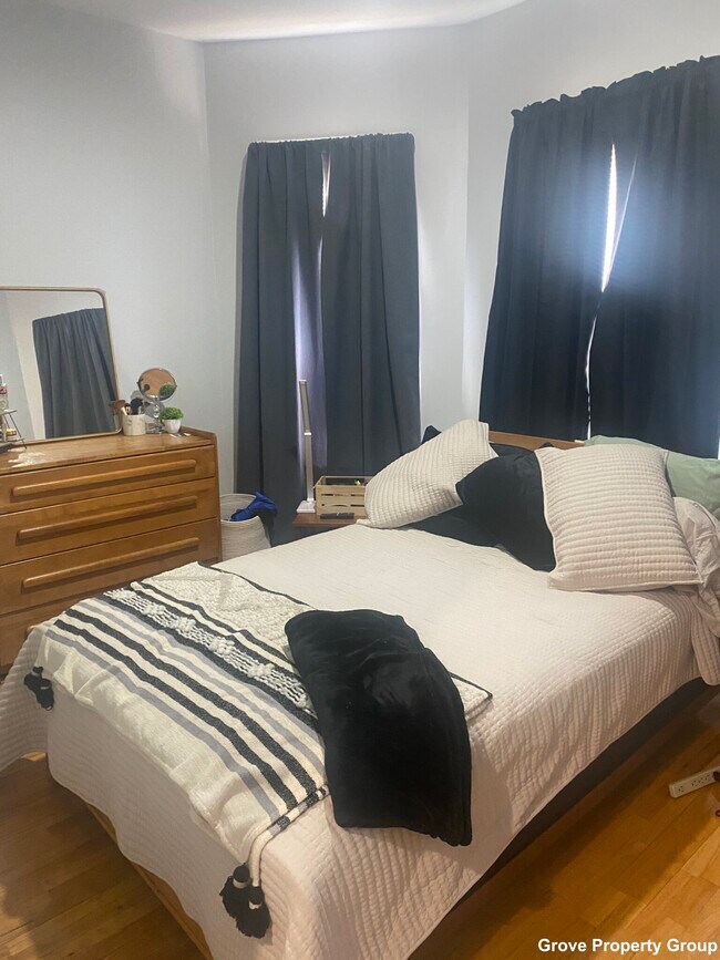 130 Boston St, Boston, MA 02125