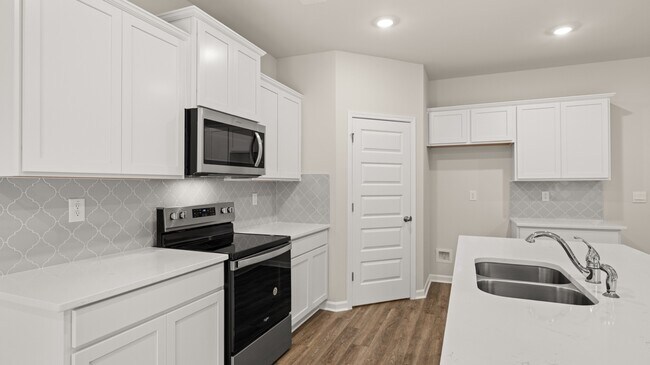 620 Lobelia Way, Locust Grove, GA 30248 - photo 4