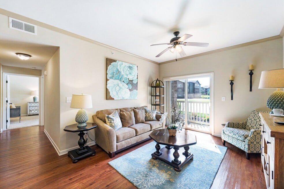 Waverly - 2 Bed / 2 Bath - 1,108 Sq.Ft.