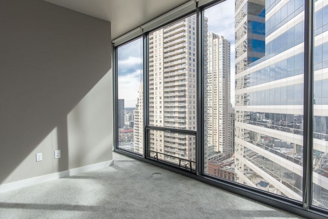 504 N State St, Chicago, IL 60654 - photo 6