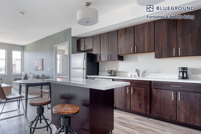 565 San Antonio Rd unit FL5-ID1422, Mountain View, CA 94040 - photo 6