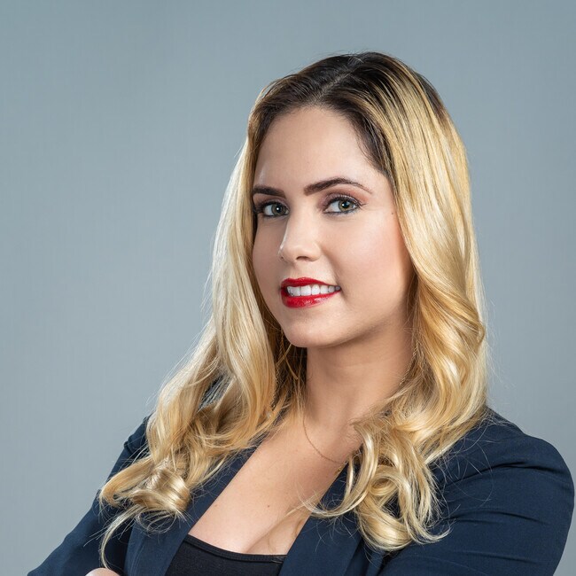 Agent Photo