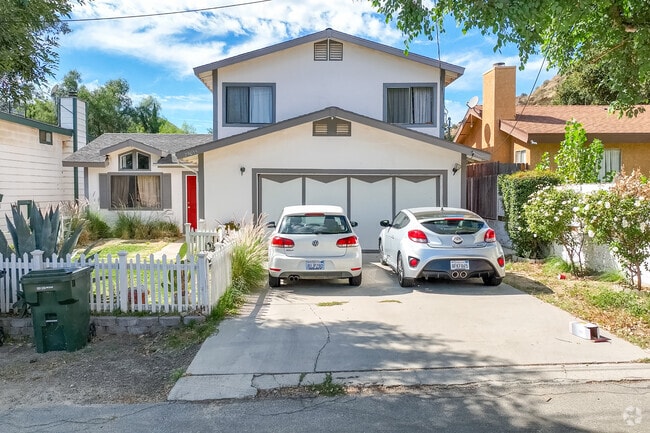 Two-story family homes are common in Val Verde.