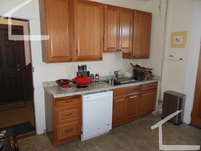 12 Royce Rd unit 3, Allston, MA 02134 - photo 2