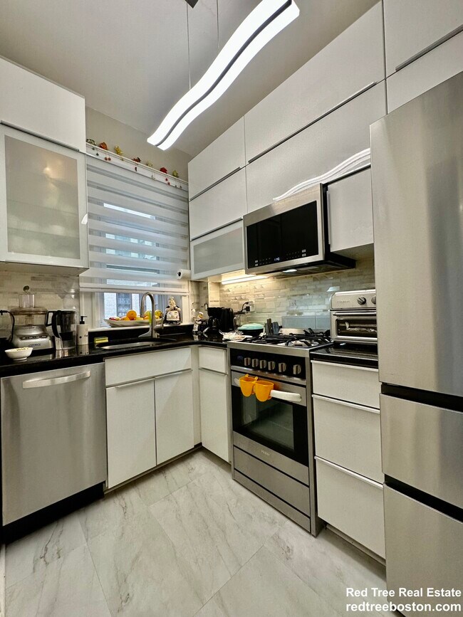 311 Allston St, Brighton, MA 02135 - photo 4