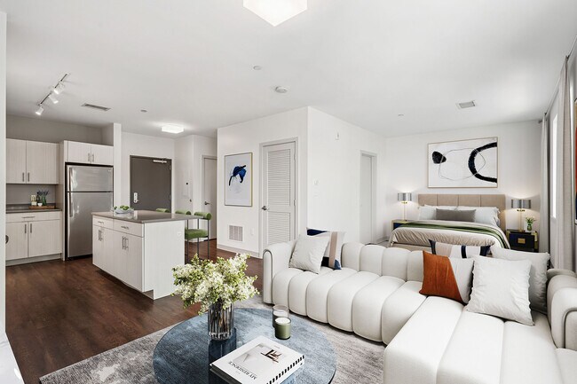 The Beverly Collection: Link 480, Beverly, MA 01915 - photo 2