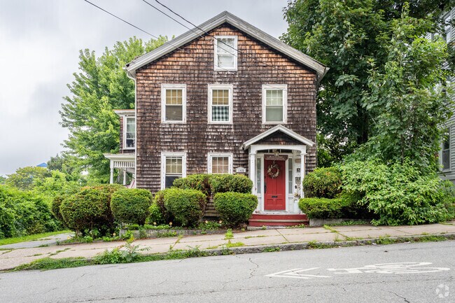 Throughout Williams, CT, you can explore a variety of Colonial home styles.