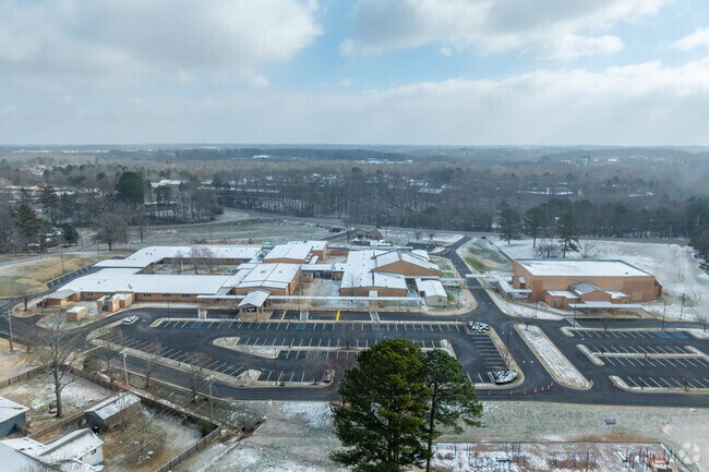 Forest Hills Elementary School enrolls over 800 students every year in Florence.