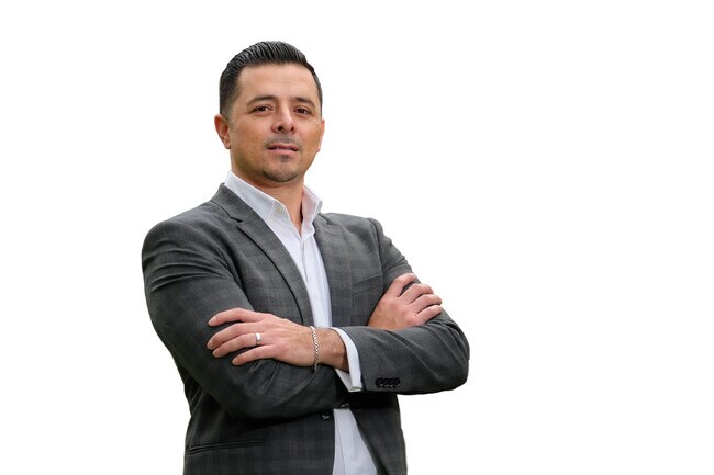 Agent Photo
