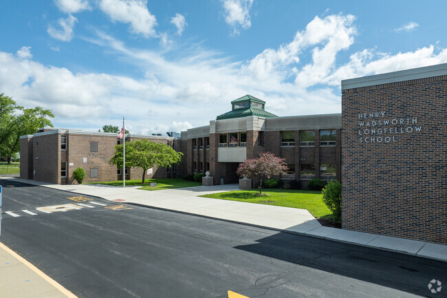 Henry W Longfellow Elementary School is an excellent school with a Niche score of B+.