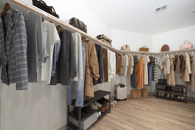 Legacy Metro 525, Aurora, CO 80014 - photo 7