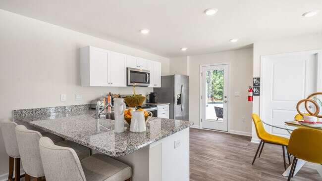 8746 Asher Gray Way unit 36210142, Raleigh, NC 27616 - photo 7