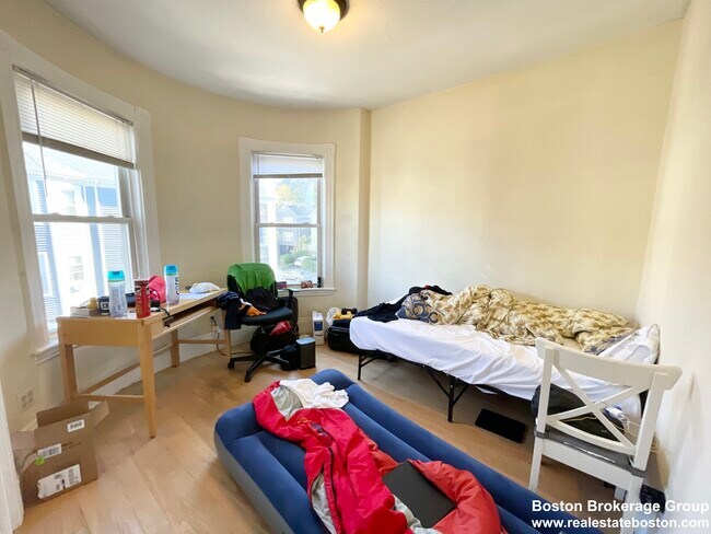 17 Sachem St unit 3, Roxbury Crossing, MA 02120 - photo 6