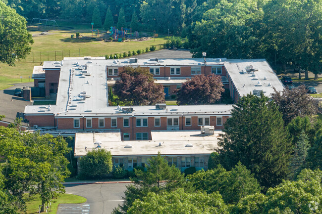 Madonna Height School in DIx Hills, NY is a private alternative all girls school.