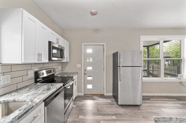 741 Sullivant Ave, Columbus, OH 43222 - photo 5