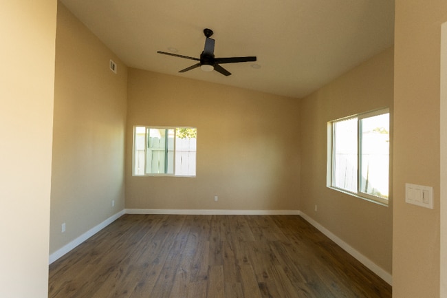 9266 Ramona Ave unit B, Montclair, CA 91763 - photo 3