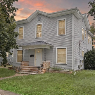 309 3rd St Unit 2, Jackson, MI 49203