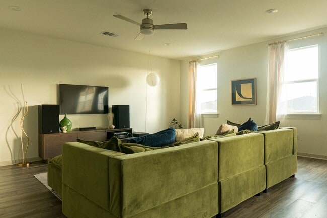 7716 Jacobean Way, Austin, TX 78724 - photo 5