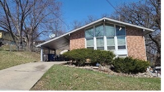 2531 Lynner Dr, Des Moines, IA 50310