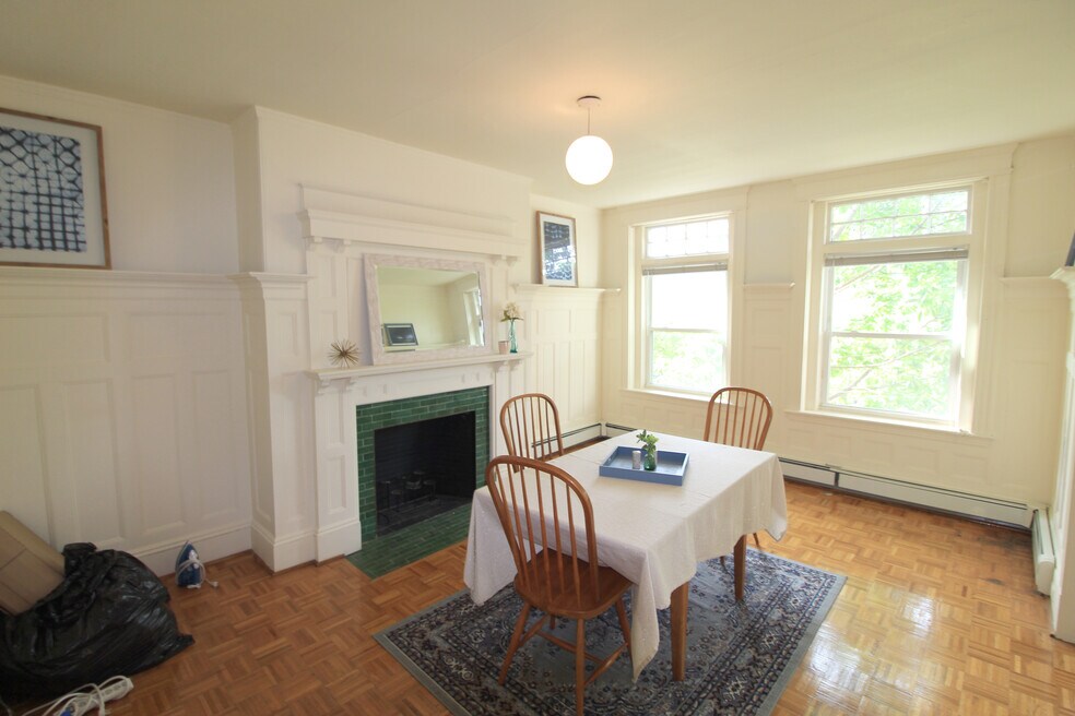 1809 Beacon St unit 3, Brookline, MA 02445 - photo 1