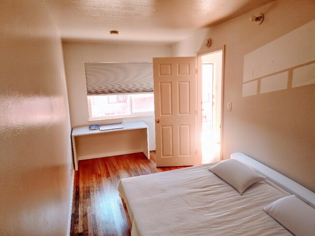 2232 Channing Way unit 2, Berkeley, CA 94704 - photo 3