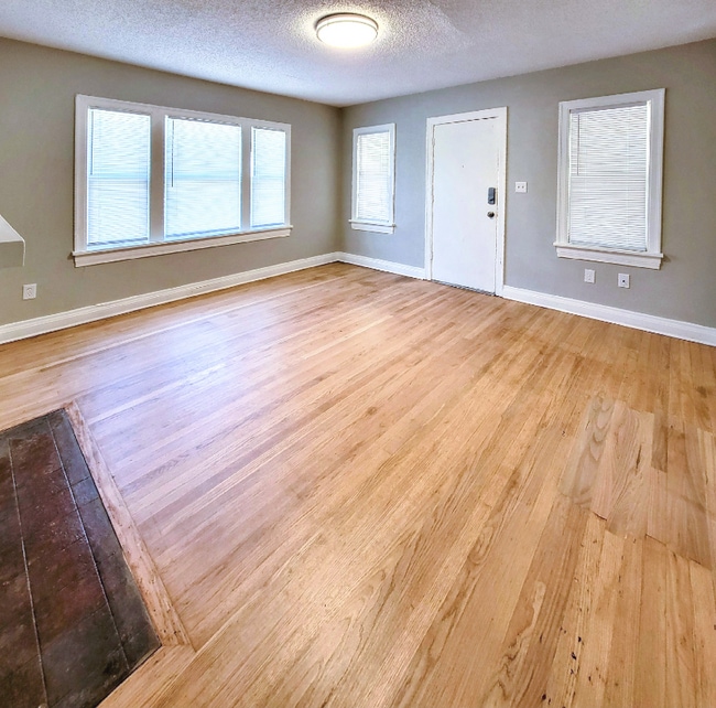 2528 NW 11th St unit 2528, Oklahoma City, OK 73107 - photo 2