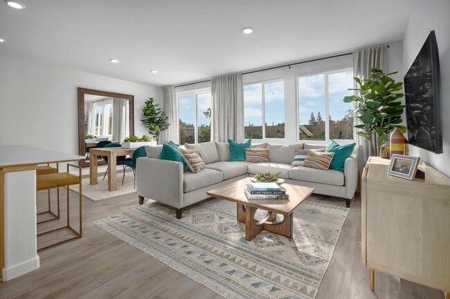 3308 Misty Lake Dr unit 36514508, Antelope, CA 95843 - photo 6