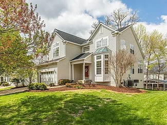 47086 Garrett Place, Sterling, VA 20165