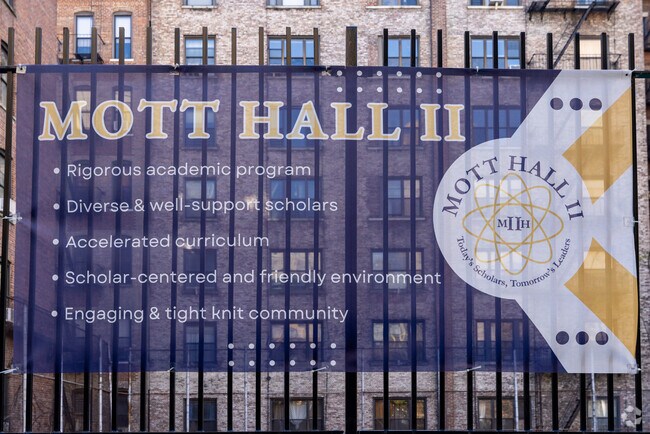 Mott Hall II School has after school programs available for students.