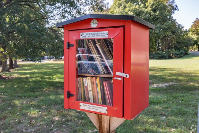 The Buckhall neighborhood has Free Little Libraries.