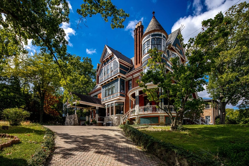 217 Loraine Ave, Cincinnati, OH 45220 - photo 1