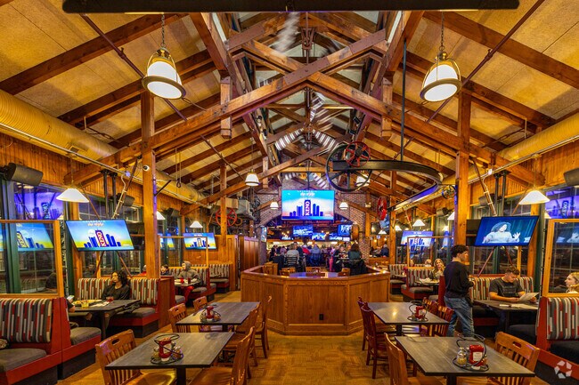 The Establishment is a large restaurant and bar near West Chelmsford.