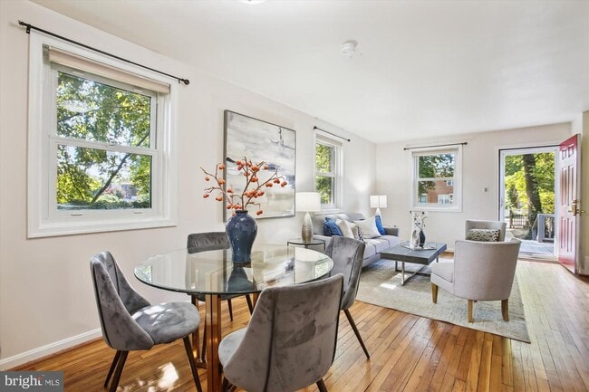 127 Dale St, Alexandria, VA 22305 - photo 4