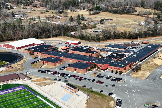 Griffith Elementary School offer a variety of programs that challenge children.