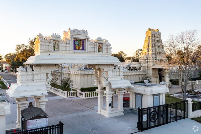 Sri Meenakshi Hindu Temple in Pearland is a beautiful shrine for the local Hindu community.