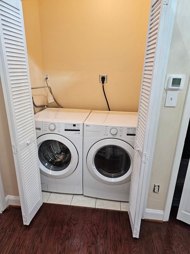 1919 Saint Paul St, Baltimore, MD 21218 - photo 4