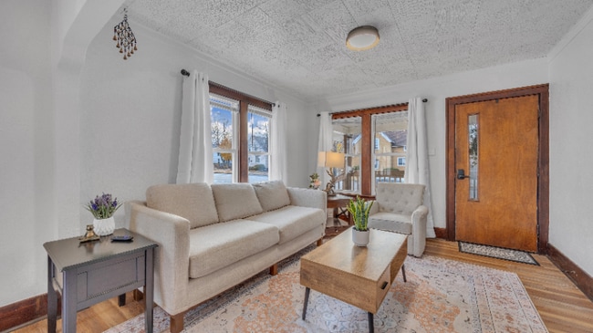 715 N 14th St, Sheboygan, WI 53081 - photo 2