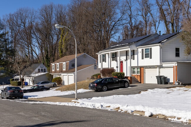 Homes in Pointer Ridge are traditionally styled.
