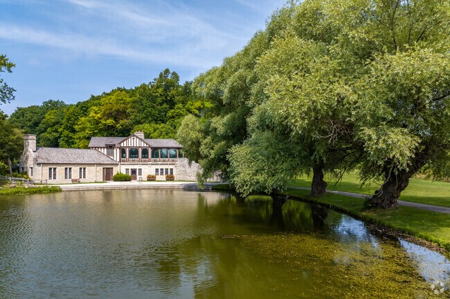 Brown Deer park has a beautiful pond and boat house to enjoy