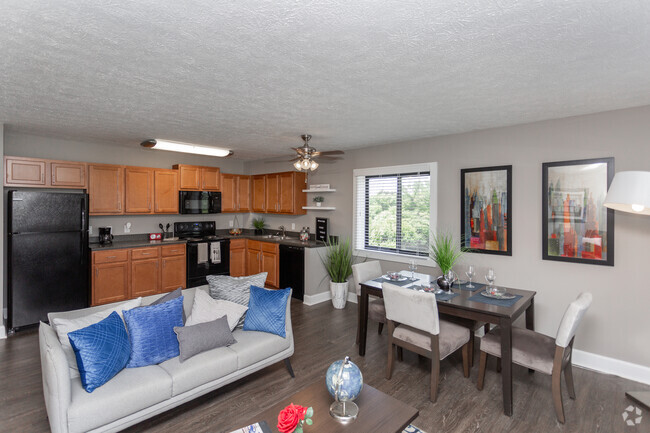 1BR, 1BA - 735 SF