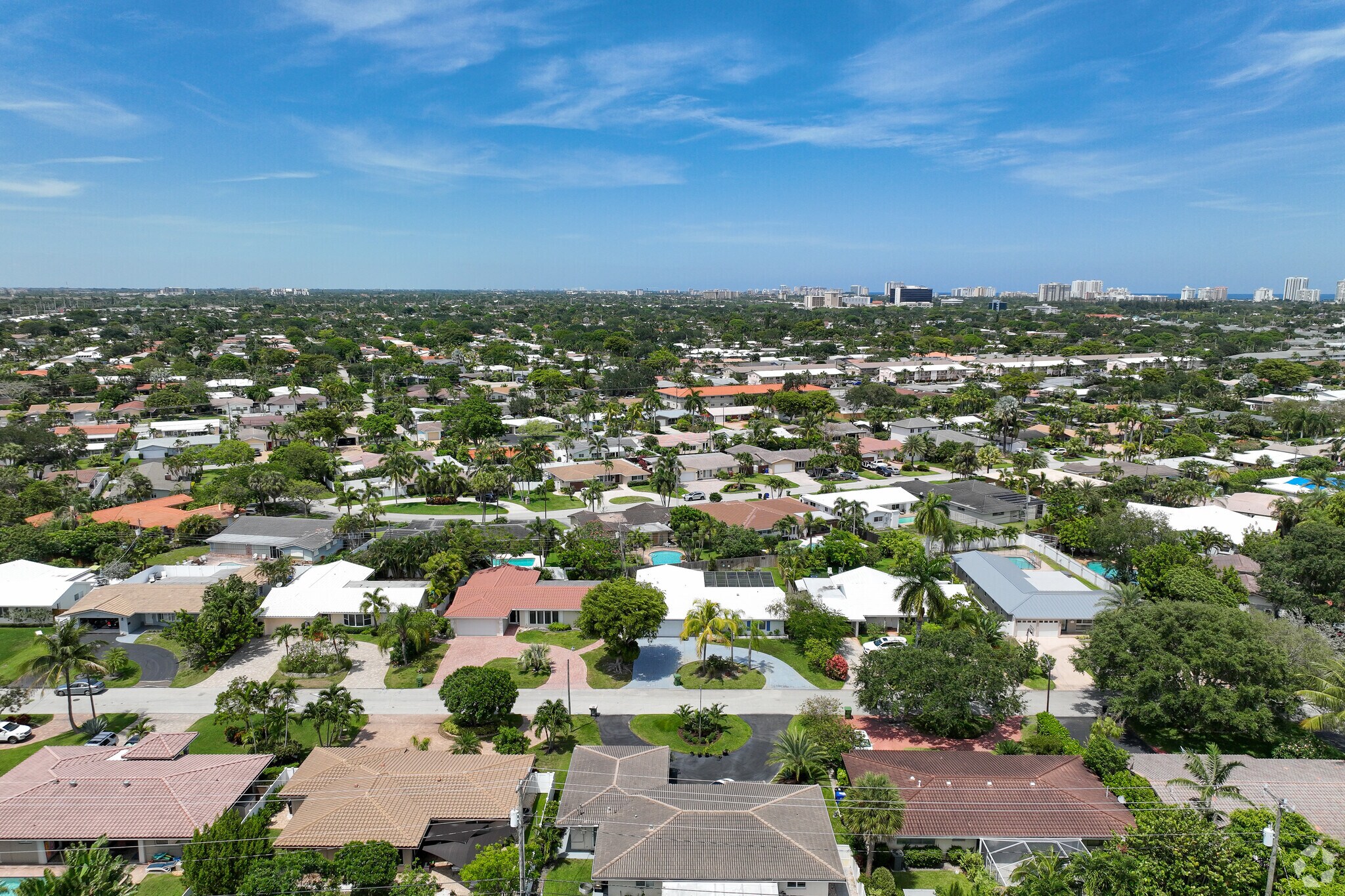 Aerial view of the Knoll Ridge neighborhood.